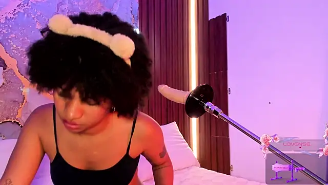 Lolalewis777 online show from 09-20-25, 08:36