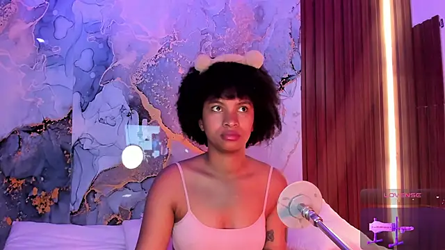 Lolalewis777 online show from 10-25-25, 02:28