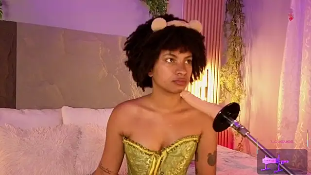 Lolalewis777 online show from 01-09-26, 09:00