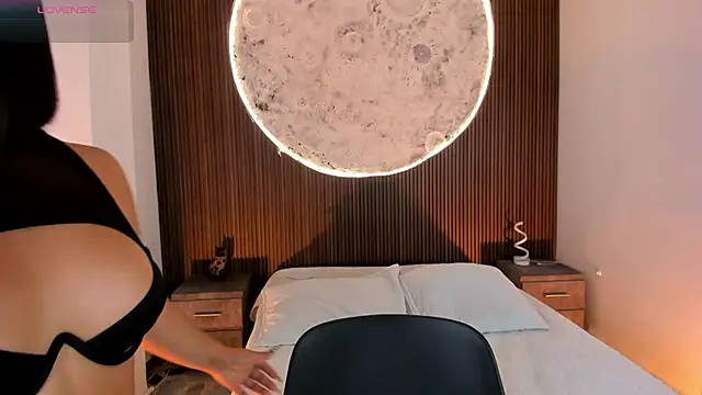 ShaniaDaniels online show from 02-10-26, 11:37