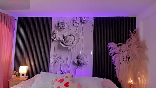 ShaniaDaniels online show from 04-15-26, 08:31