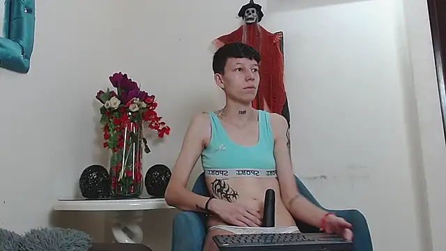 LiamBrown09 online show from 10-20-25, 07:14