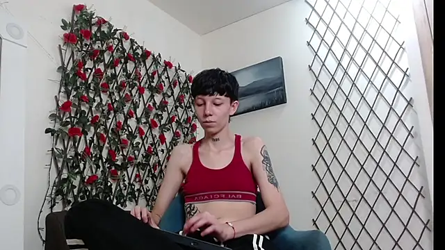 LiamBrown09 online show from 05-16-26, 07:35