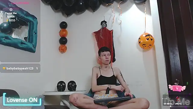 LiamBrown09 online show from 10-02-25, 07:17