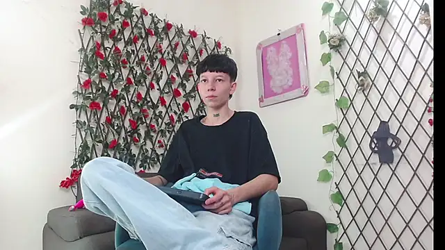 LiamBrown09 online show from 04-23-26, 07:15