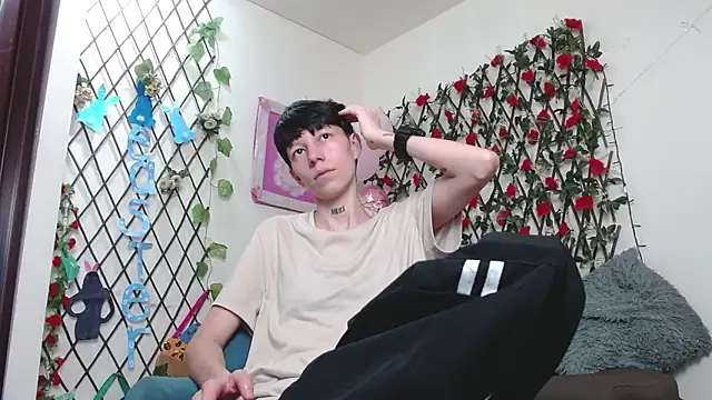 LiamBrown09 online show from 03-30-26, 07:15