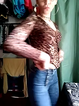 Lulypsicologasexual online show from 11-07-25, 06:45