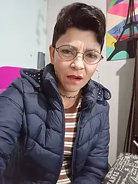 Snapshot of Lulypsicologasexual chatting on 06-26-26, 12:00 Lulypsicologasexual online show from 06-26-26, 12:00