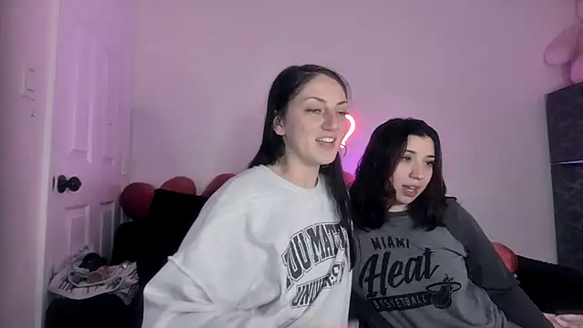 torithequeen online show from 02-08-26, 03:32