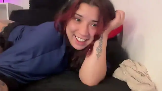 nina lovez online show from 10-27-25, 02:56