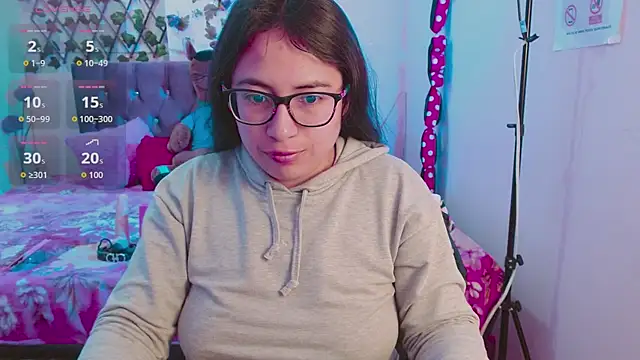 Estrella  sex online show from 10-11-25, 12:17