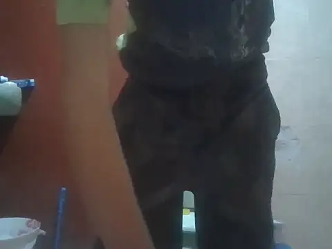 chicooxx online show from 04-13-26, 02:59