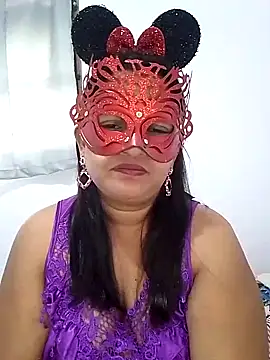 Snapshot of Madu_HotSL chatting on 10-15-25, 02:43 Madu HotSL online show from 10-15-25, 02:43