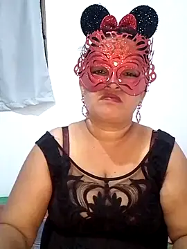 Snapshot of Madu_HotSL chatting on 10-19-25, 01:14 Madu HotSL online show from 10-19-25, 01:14