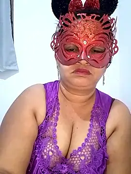 Snapshot of Madu_HotSL chatting on 10-16-25, 04:26 Madu HotSL online show from 10-16-25, 04:26