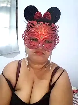 Snapshot of Madu_HotSL chatting on 10-16-25, 03:15 Madu HotSL online show from 10-16-25, 03:15