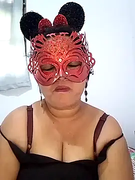 Snapshot of Madu_HotSL chatting on 10-12-25, 05:09 Madu HotSL online show from 10-12-25, 05:09