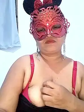 Snapshot of Madu_HotSL chatting on 10-15-25, 03:09 Madu HotSL online show from 10-15-25, 03:09