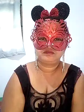 Snapshot of Madu_HotSL chatting on 10-21-25, 04:56 Madu HotSL online show from 10-21-25, 04:56
