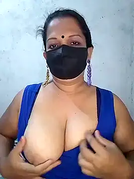 Snapshot of Madu_HotSL chatting on 09-16-25, 03:07 Madu HotSL online show from 09-16-25, 03:07