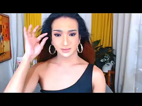 EmmaKantutera online show from 11-30-25, 10:49