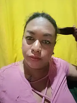 EmmaKantutera online show from 06-10-26, 11:00