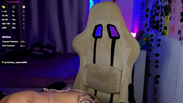 bunnykellyyy online show from 03-06-26, 06:58