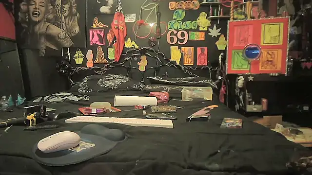 Splash Queen420 online show from 05-25-26, 04:56