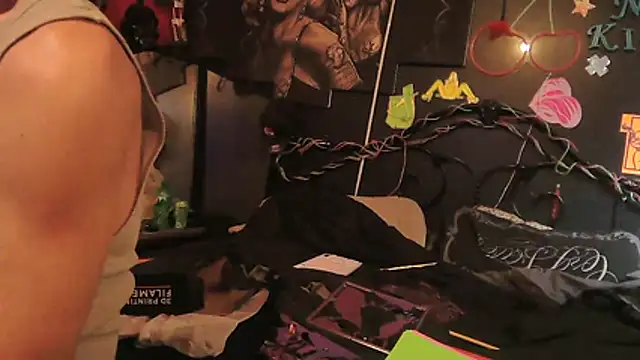 Splash Queen420 online show from 03-18-26, 02:26