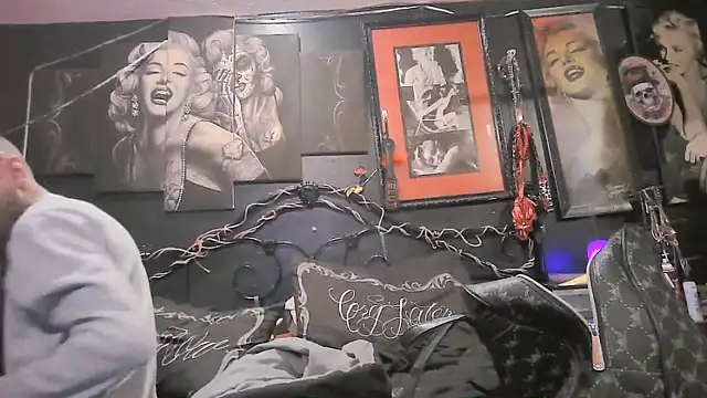 Splash Queen420 online show from 02-17-26, 01:36