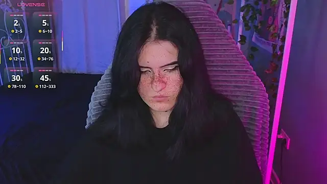 Snapshot of Dark_Shine chatting on 11-06-25, 07:01 Dark Shine online show from 11-06-25, 07:01