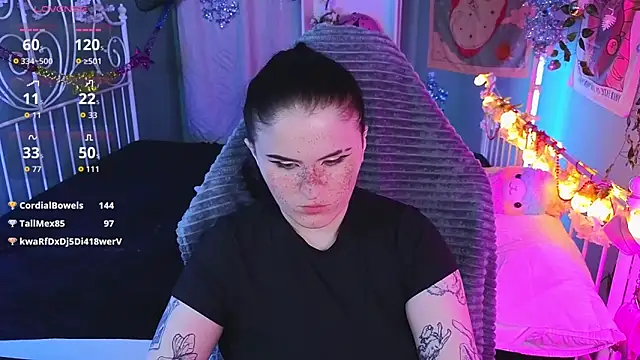 Snapshot of Dark_Shine chatting on 12-17-25, 04:06 Dark Shine online show from 12-17-25, 04:06