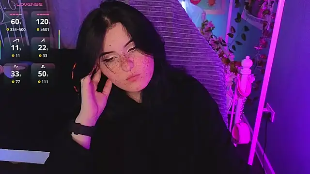 Snapshot of Dark_Shine chatting on 11-03-25, 06:07 Dark Shine online show from 11-03-25, 06:07