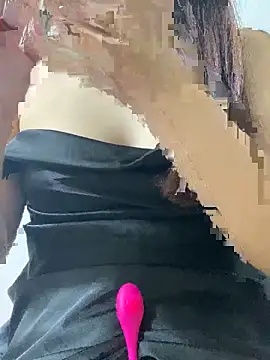 Snapshot of SiennaQueen18 chatting on 09-21-25, 01:00 SiennaQueen18 online show from 09-21-25, 01:00