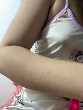 Snapshot of SiennaQueen18 chatting on 09-16-25, 05:36 SiennaQueen18 online show from 09-16-25, 05:36