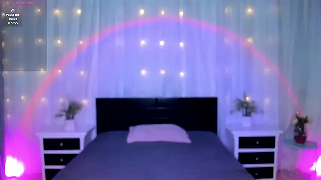 Evolet Bee online show from 03-21-26, 12:42