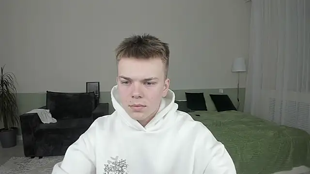 Mallfoyy online show from 05-08-26, 05:50