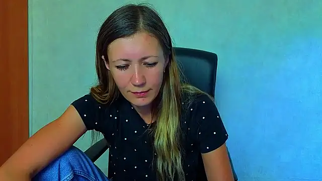 Bom Mia Bom online show from 07-29-26, 05:28