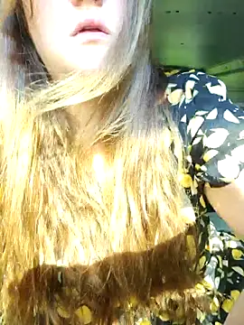 Snapshot of Love86Emily chatting on 09-26-25, 02:57 Love86Emily online show from 09-26-25, 02:57