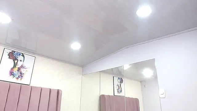AriannaAdames online show from 04-18-26, 12:18