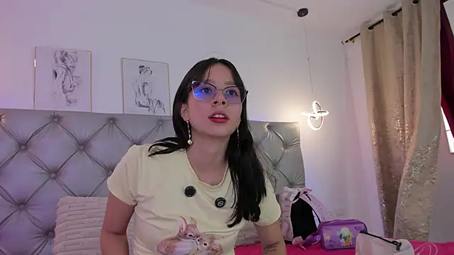 Naughty Couple83 online show from 05-01-26, 07:08