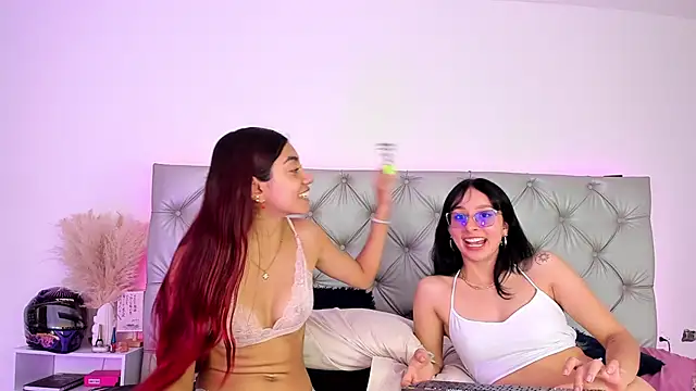 Naughty Couple83 online show from 09-16-25, 02:29