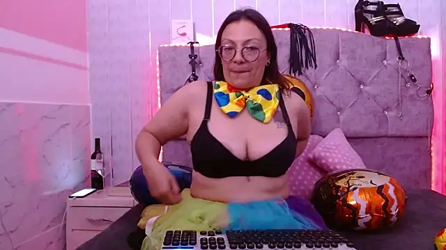 Susanahotsexxx online show from 10-20-25, 03:41