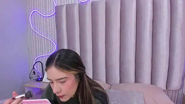 SamanthaPeachss online show from 11-27-25, 11:54