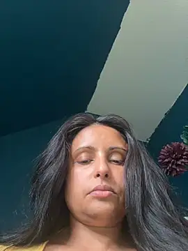 Angelaarayexx online show from 05-18-26, 08:41