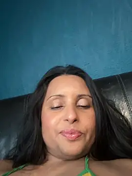 Angelaarayexx online show from 04-29-26, 11:03