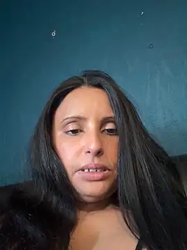 Angelaarayexx online show from 05-13-26, 01:29