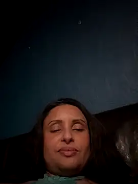 Angelaarayexx online show from 12-13-25, 10:27