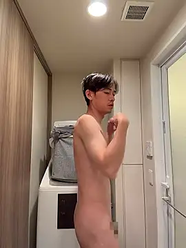 iiiviviii online show from 12-05-25, 04:38