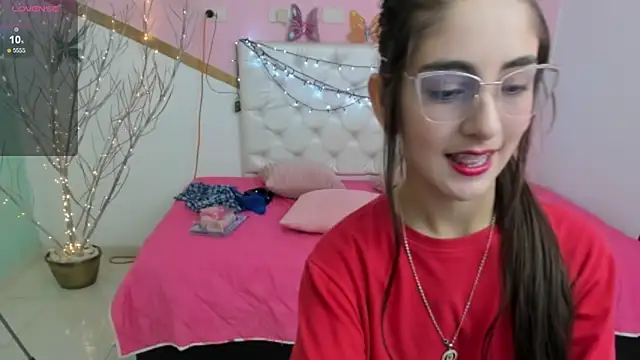 sofi san online show from 10-24-25, 02:05